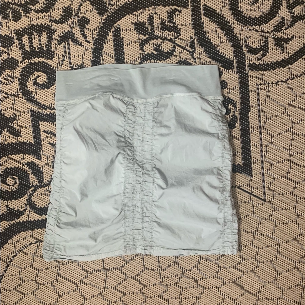 Wearables (Size - L) Solid Trace Skirt Pull On